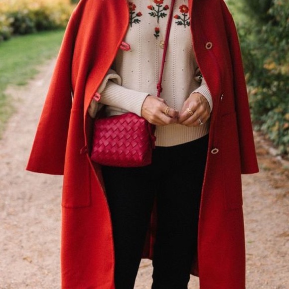 Meet your Posher! - Picture 1 of 1